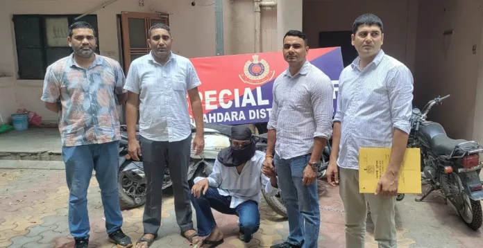 Vehicle Theft Delhi, Shahdara Special Staff, Auto Lifter Arrest, Stolen Vehicles Recovery, Delhi Crime