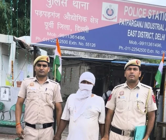 Delhi Crime, Anand Vihar Arrest, Arms Act, Desi Katta Recovery, East Delhi Police