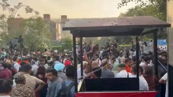 CJP Tiranga March, Connaught Place Protest, Gyanesh Kumar, Palika Bazaar Traders, Delhi Police Security
